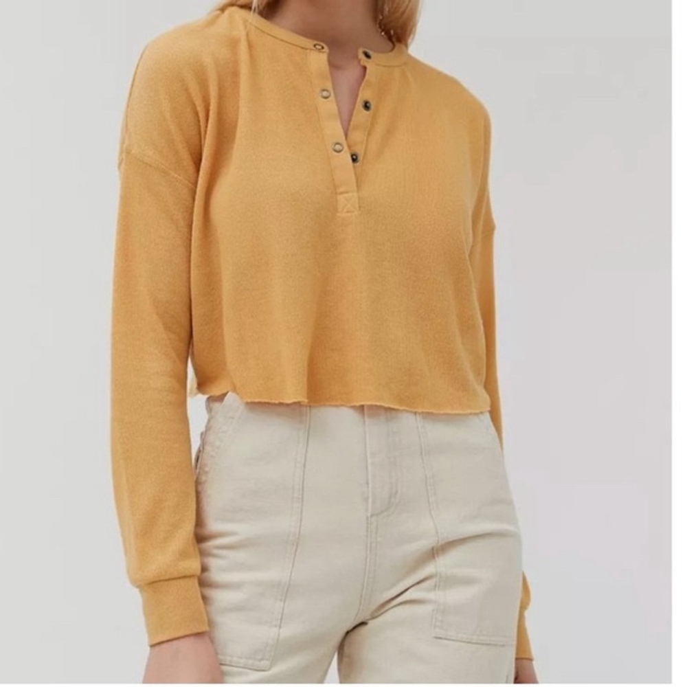 Women's Urban Outfitters Emmy Mustard Yellow Cropped Henley S